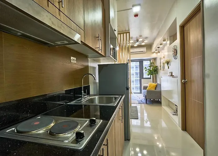 Cozy Homey Hideout Near Mall Of