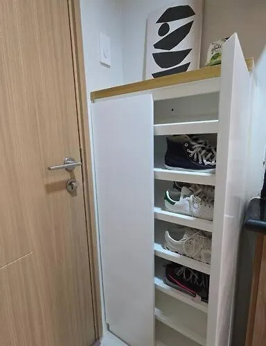 Apartamento Cozy Homey Hideout Near Mall Of *