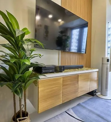 Cozy Homey Hideout Near Mall Of Apartamento